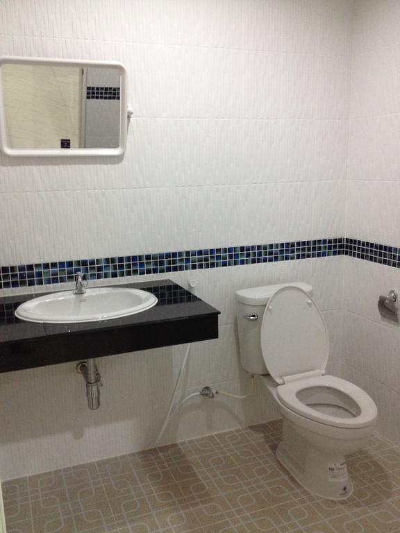 Apartments Baanlaktee 9 Bãi biển Kata Ngoại thất bức ảnh